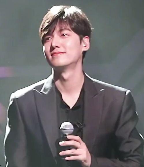 李敏镐最新爆料消息图片,揭秘私生活与演艺事业背后的故事